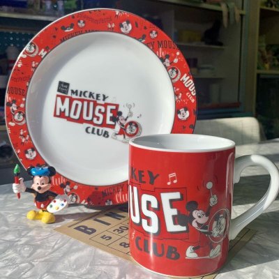 画像1: Disney　ディズニー100周年デザイン　ミッキーマウスクラブ　陶器製マグカップ