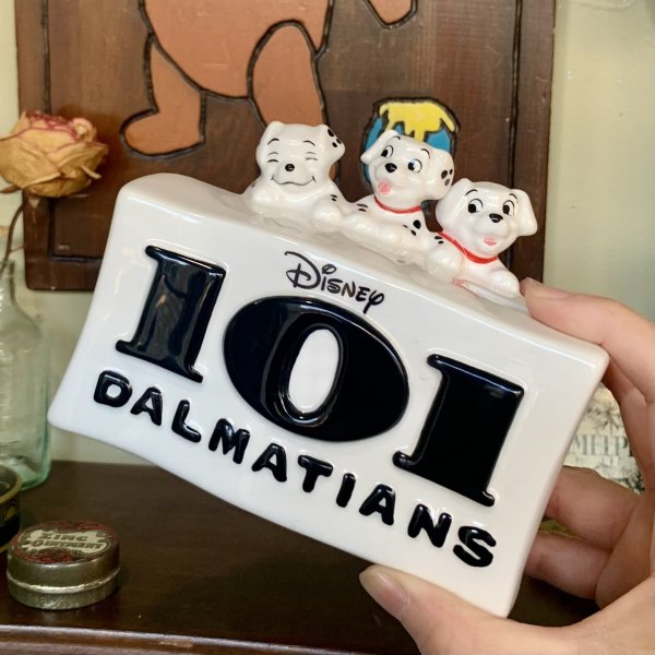 画像1: Disney　ディズニー　101/101匹のわんちゃん　貯金箱　　ダルメシアン (1)